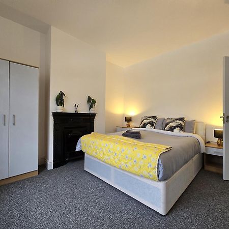 Warburton House, Newark - Walking Distance From North Gate Train Station & Market Place Villa Kültér fotó